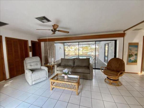 Marco Island Home 918937
