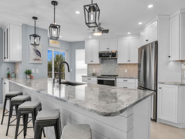 Dream Bayfront Oasis with Amazing Bay Views in Marco Island