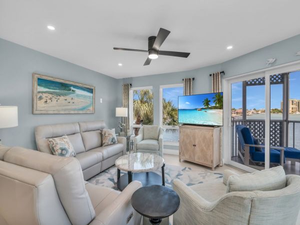 Dream Bayfront Oasis with Amazing Bay Views in Marco Island