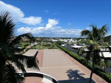 Beach One Bedroom in Marco Island