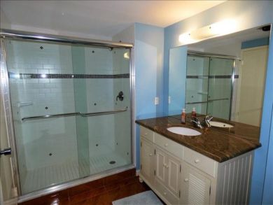 Marco Island Beachfront 2 bedroom Condo with Views
