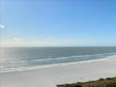 Marco Island Beachfront 2 bedroom Condo with Views