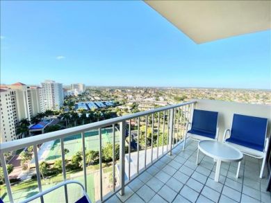 Marco Island Beachfront 2 bedroom Condo with Views