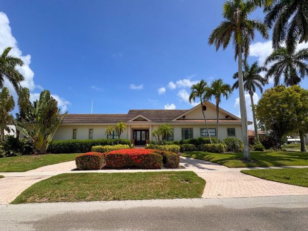 Luxury Vacation Rental Florida Gulf Coast Pool Home