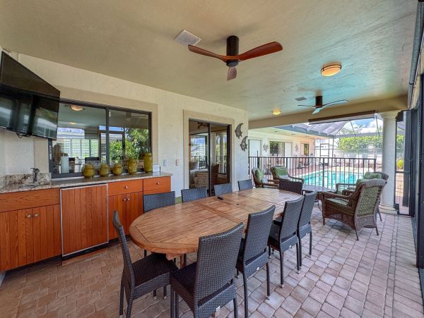 Luxury Vacation Rental Florida Gulf Coast Pool Home