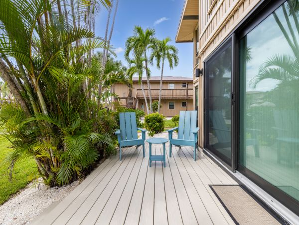 Luxury Coastal Retreat in Sanibel 2 Bedroom Condo