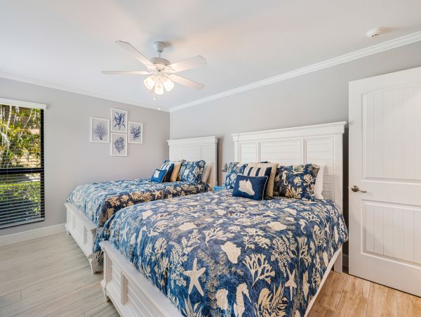 Luxury Coastal Retreat in Sanibel 2 Bedroom Condo