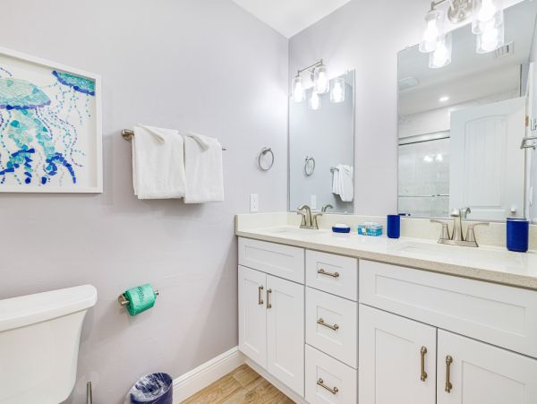 Luxury Coastal Retreat in Sanibel 2 Bedroom Condo