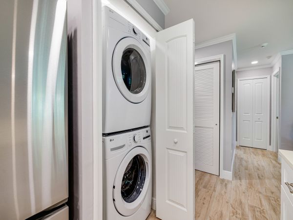 Luxury Coastal Retreat in Sanibel 2 Bedroom Condo