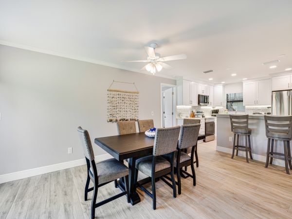 Luxury Coastal Retreat in Sanibel 2 Bedroom Condo
