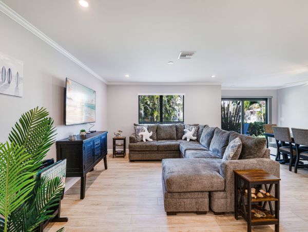 Luxury Coastal Retreat in Sanibel 2 Bedroom Condo