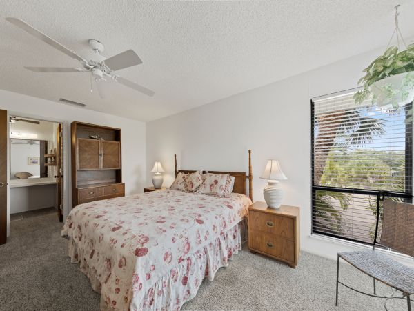 Sanibel Island Vacation Home with 3 Bedroom & Beach Access