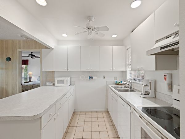 Sanibel Island Vacation Home with 3 Bedroom & Beach Access
