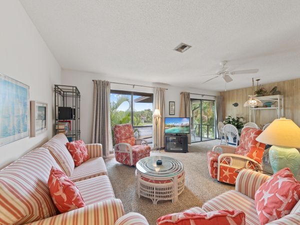Sanibel Island Vacation Home with 3 Bedroom & Beach Access