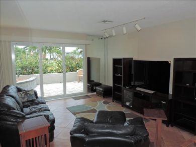 Marco Island Three Bedroom Vacation Home Sleeps Eight