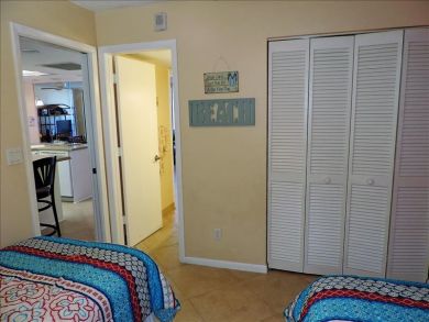 Marco Island Condo 918998