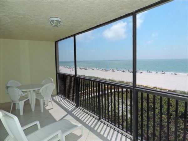 Great Views from this South Marco Island Beachfront Condo