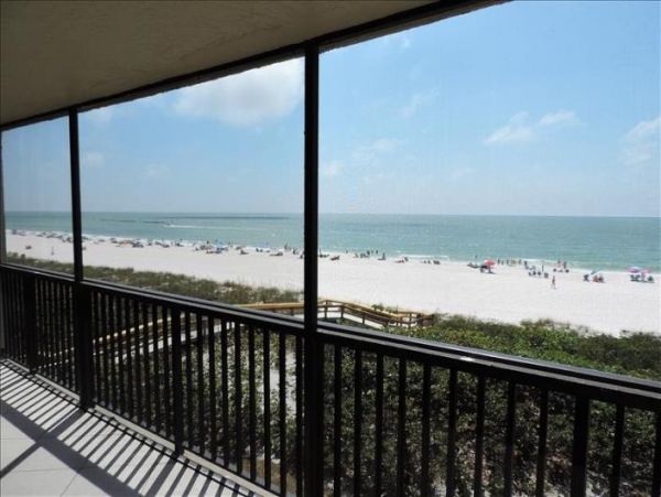 Great Views from this South Marco Island Beachfront Condo