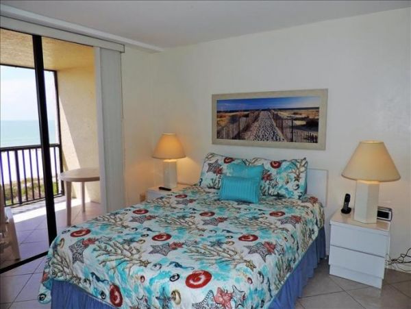 Great Views from this South Marco Island Beachfront Condo