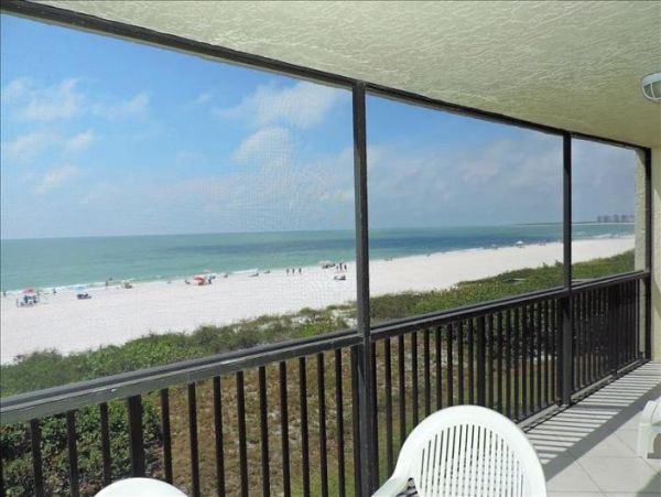 Great Views from this South Marco Island Beachfront Condo