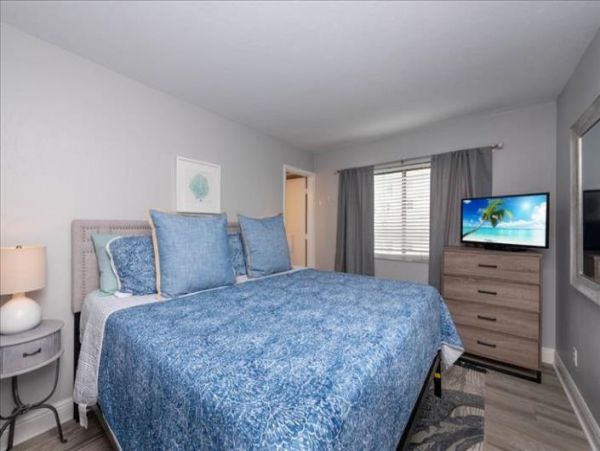 Gulf Views Marco Island Vacation Condo Two Bedroom