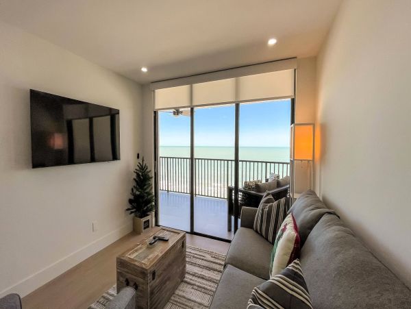 Gulf Front Marco Island Vacation Condo Two Bedroom