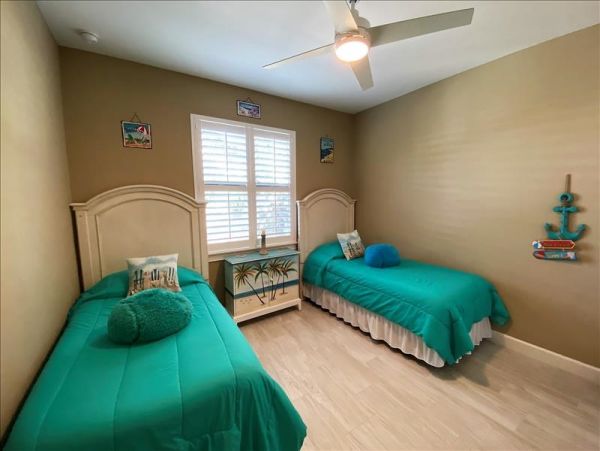 Marco Island 3 Bedroom Pus Den Vacation Pool Home Sleeps 7
