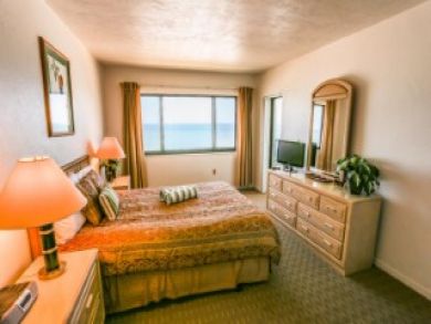 Fort Myers Vacation Condo Sleeps Six Guests,