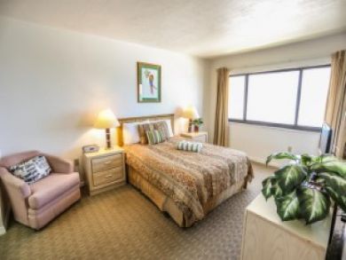 Fort Myers Vacation Condo Sleeps Six Guests,