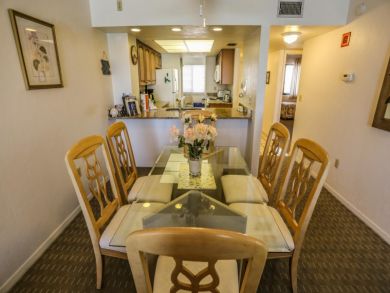 Fort Myers Vacation Condo Sleeps Six Guests,