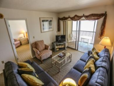 Fort Myers Vacation Condo Sleeps Six Guests,