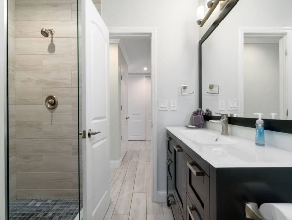 Walk to Beach Two Bedroom Vacation Rental in Marco Island