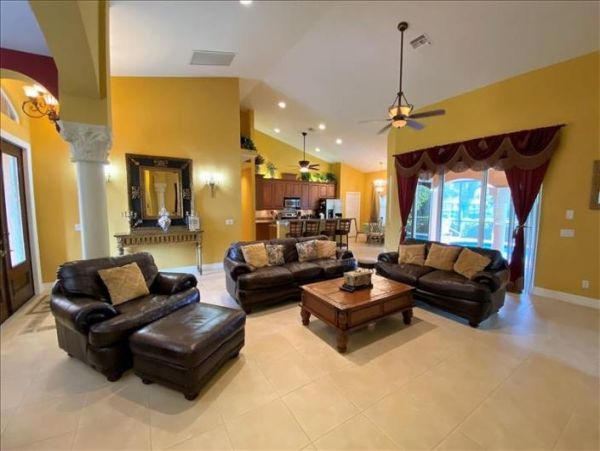 Marco Island Vacation Rental 5 Bedroom Sleeps 10 Guests