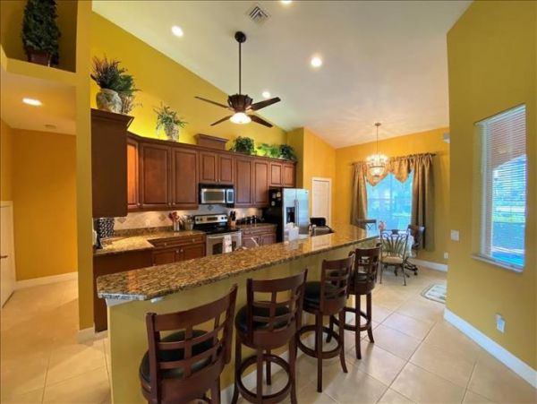 Marco Island Vacation Rental 5 Bedroom Sleeps 10 Guests