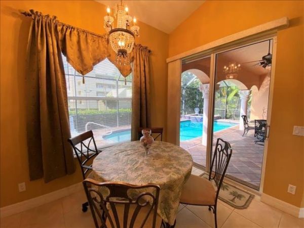 Marco Island Vacation Rental 5 Bedroom Sleeps 10 Guests