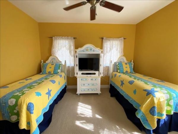 Marco Island Vacation Rental 5 Bedroom Sleeps 10 Guests
