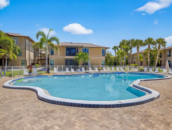 Sanibel Island Vacation Rental  Upgraded Condo with Pool & Beach Access