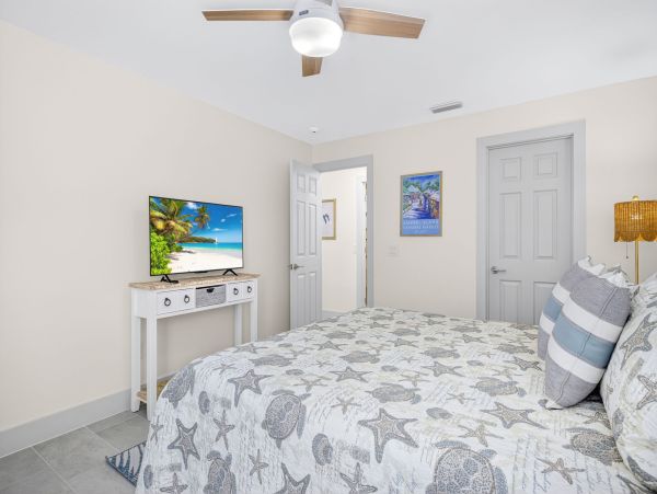 Sanibel Island Vacation Rental  Upgraded Condo with Pool & Beach Access