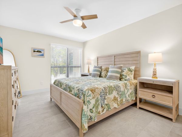 Sanibel Island Vacation Rental  Upgraded Condo with Pool & Beach Access