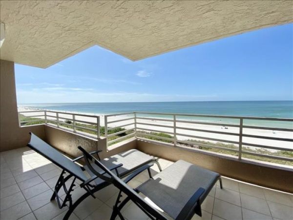 Beautiful Gulf Views Vacation Condo on Marco Island