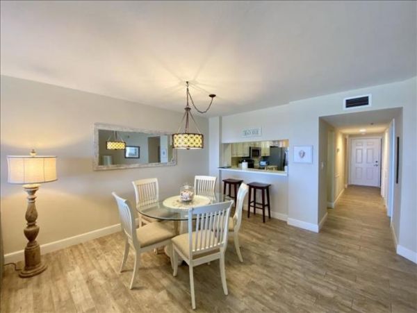 Beautiful Gulf Views Vacation Condo on Marco Island