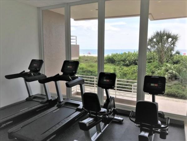 Beautiful Gulf Views Vacation Condo on Marco Island