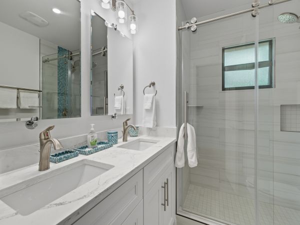 Charming Property in Sanibel - Luxury Beach Vacations
