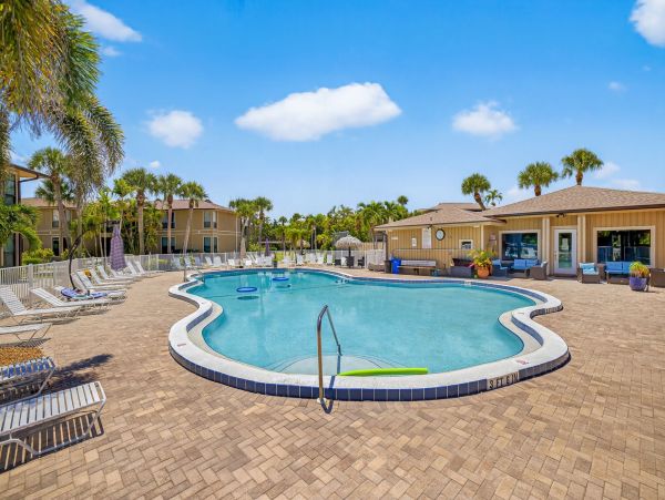 Charming Property in Sanibel - Luxury Beach Vacations
