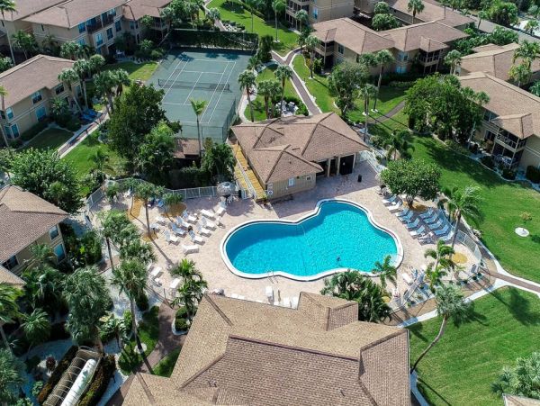 Charming Property in Sanibel - Luxury Beach Vacations