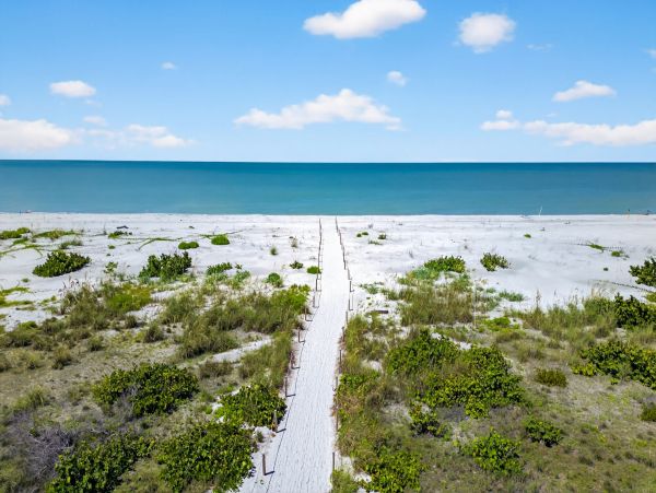 Charming Property in Sanibel - Luxury Beach Vacations