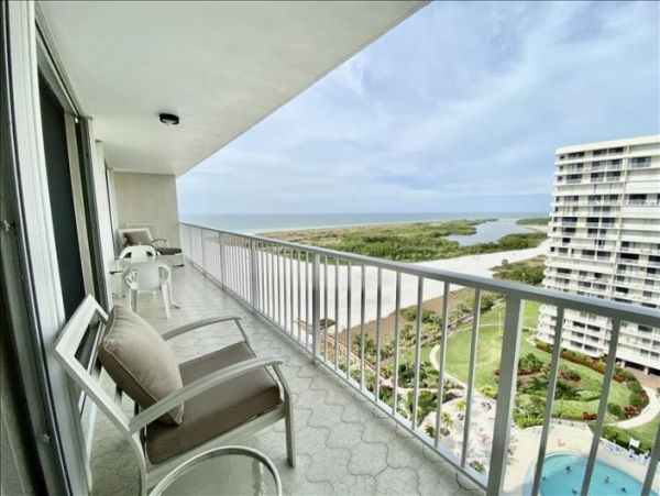 Two Bedroom Marco Island Condo Communal Pool & Tennis Courts