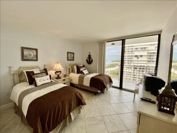 Two Bedroom Marco Island Condo Communal Pool & Tennis Courts