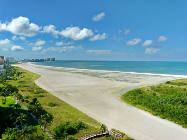 Two Bedroom Marco Island Condo Communal Pool & Tennis Courts