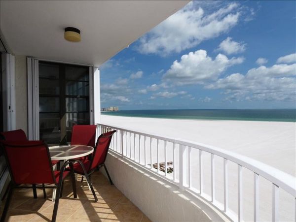 Steps to Beach Marco Island Vacation Condo Two Bedroom